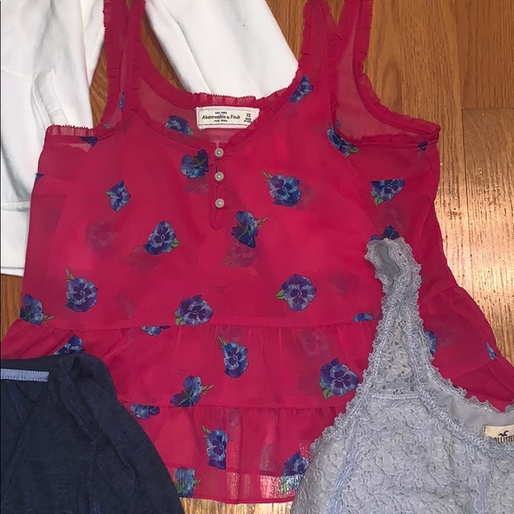 Hollister Abercrombie and Aeropostale bundle XS - Picture 3 of 7